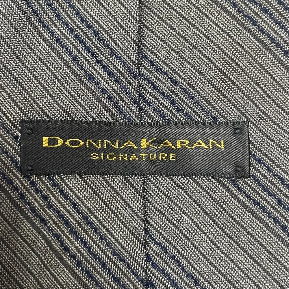 Donna Karan‎ Signature Necktie Gray Black Striped